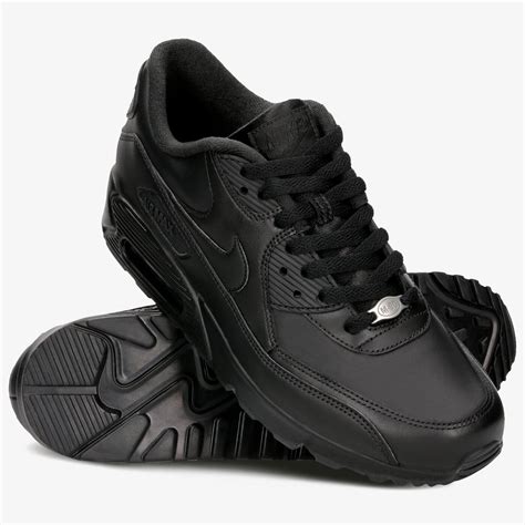 nike herren schuhe dunkle sohle|schwarze sneaker herren.